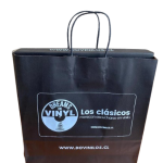 Serigrafia en Bolsas Kraft negras con manillas